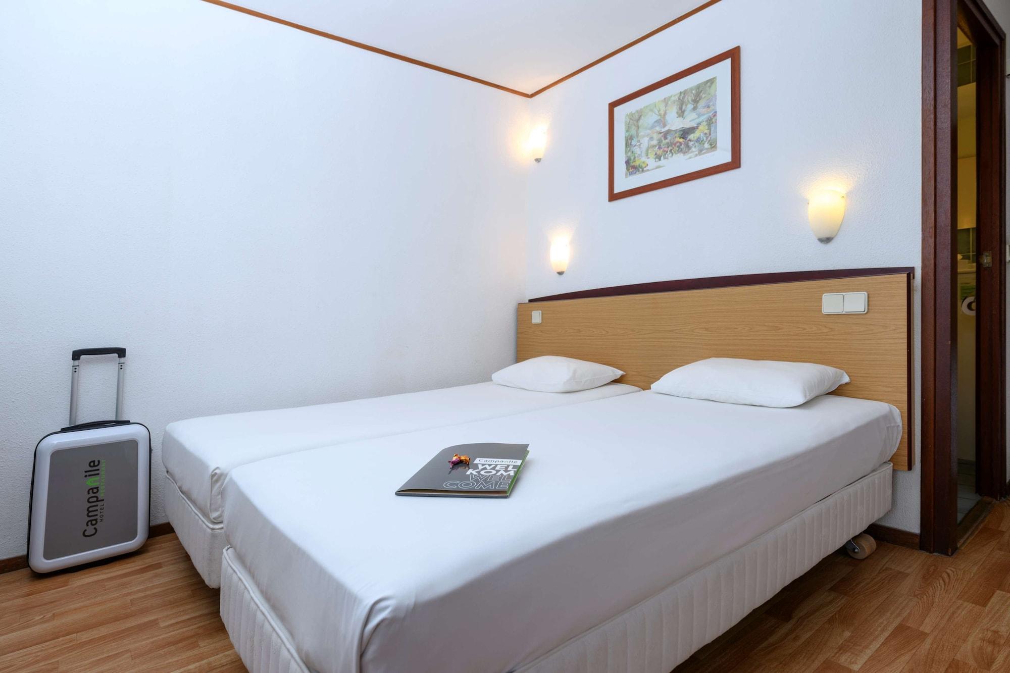 Campanile Hotel & Restaurant Леэварден Экстерьер фото